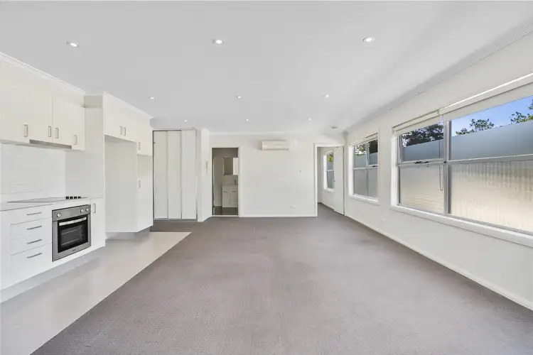 4/19 De Burgh Street, Lyneham ACT 2602