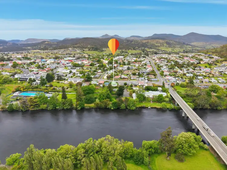 1 Bridge Street, New Norfolk TAS 7140