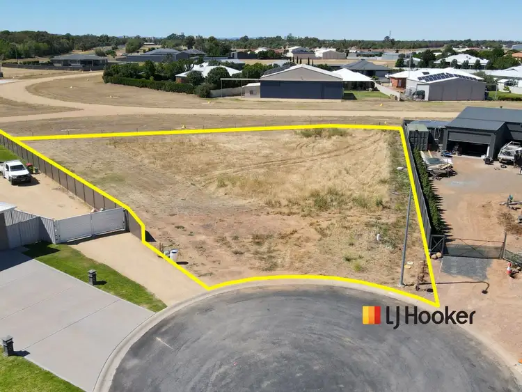 15 Kingsford Smith Place, Narromine NSW 2821