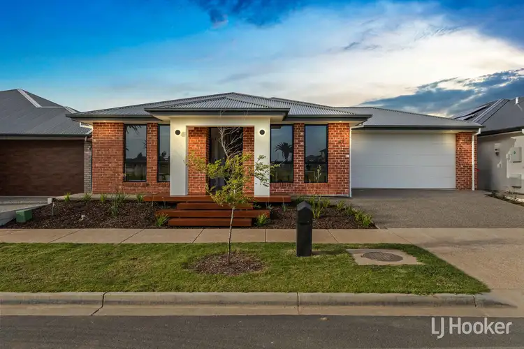 42 Marchant Trail, Riverlea Park SA 5120