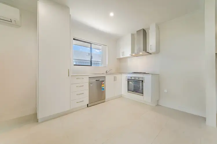 Sixth view of Homely house listing, 10 Matterhorn Road, Baldivis WA 6171