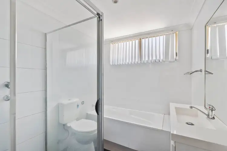 Sixth view of Homely unit listing, 10/9-13 Junction Road, Terrigal NSW 2260