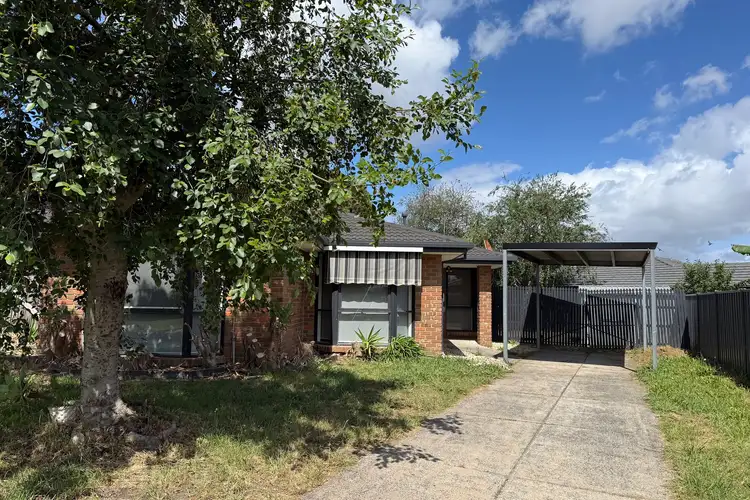 8 Greenhill Rise, Hampton Park VIC 3976