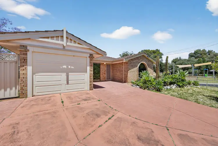 23 Kookaburra Drive, Greenfields WA 6210