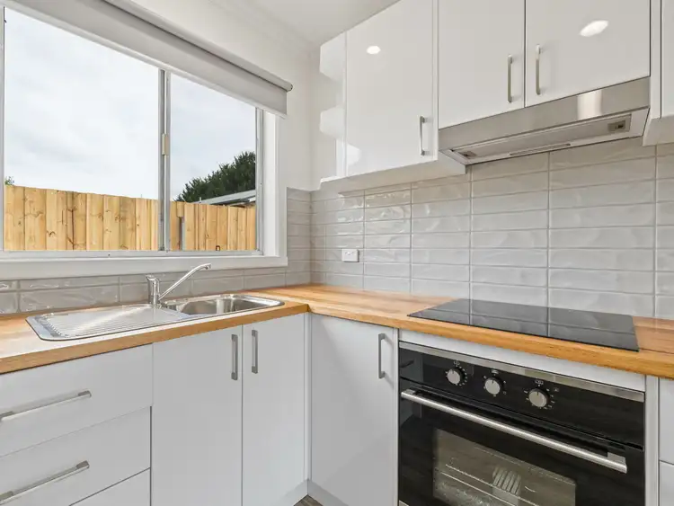 Second view of Homely unit listing, Unit 4/4 Grosvenor Court, Bairnsdale VIC 3875