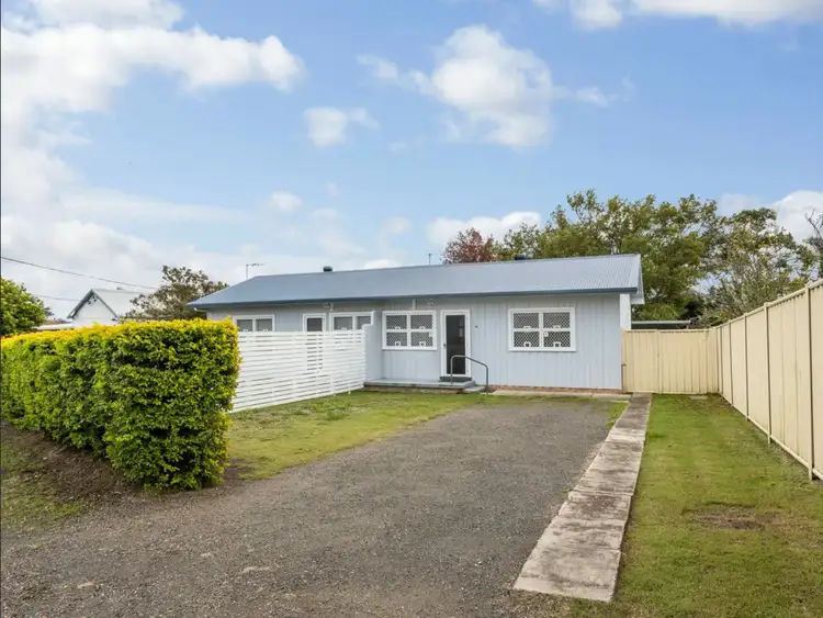 2/1 Commerce Lane, Taree NSW 2430