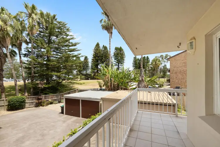 8/37 Seabeach Avenue, Mona Vale NSW 2103