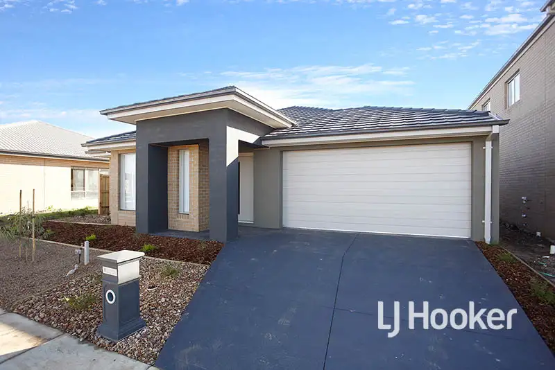 Main view of Homely house listing, 3 Minnehaha Way, Point Cook VIC 3030
