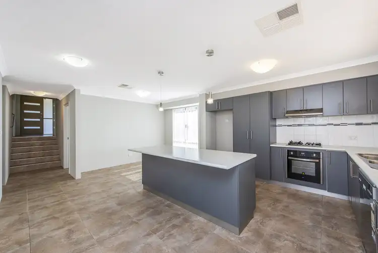 Sixth view of Homely house listing, 5 Summer Drive, Dawesville WA 6211