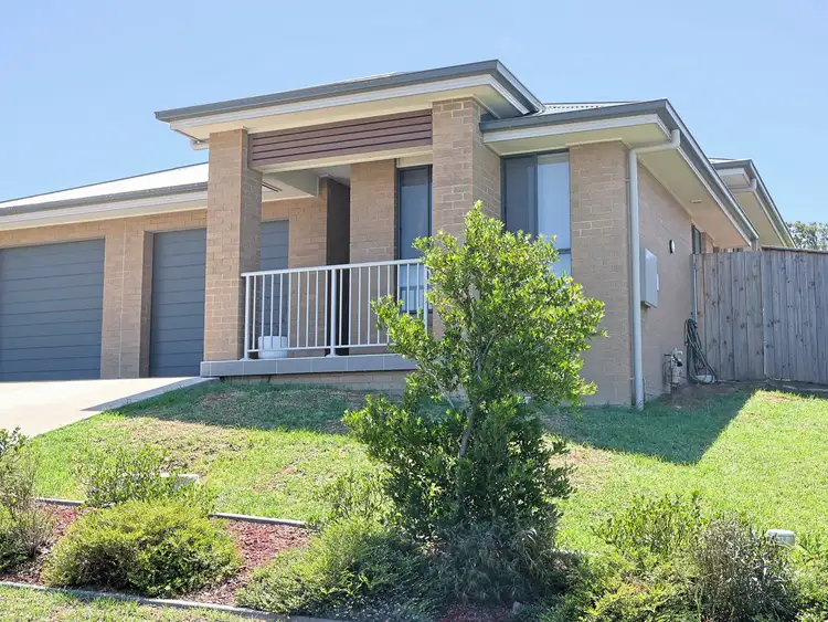 1/10 Guy Close, Greta NSW 2334