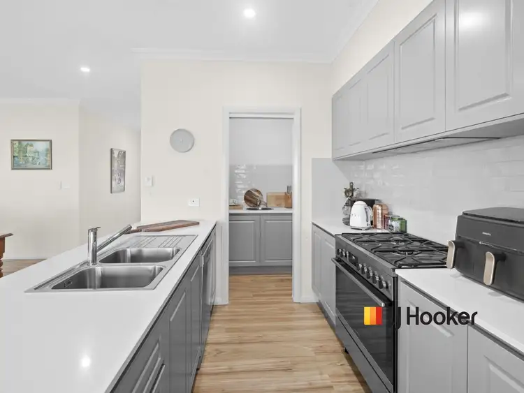 Seventh view of Homely house listing, 14 Kingsford Smith Place, Narromine NSW 2821