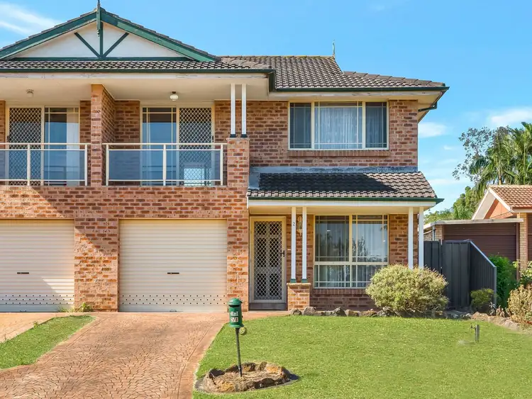 2/8 Owen Stanley Rd, Glenfield NSW 2167