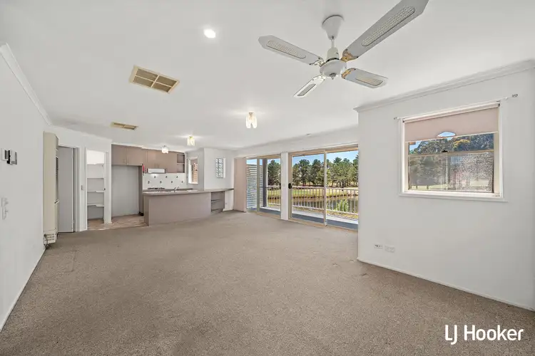 Fifth view of Homely house listing, 15 Carnall Close, Holt ACT 2615