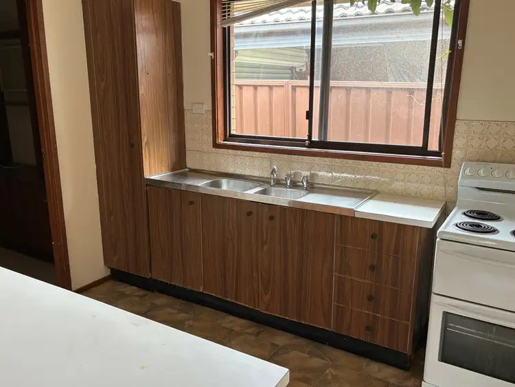 Fifth view of Homely house listing, 10 Radcliffe Street, Ingleburn NSW 2565