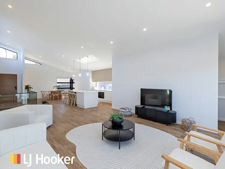 Fifth view of Homely house listing, Unit 2/221 Carthage Street, East Tamworth NSW 2340