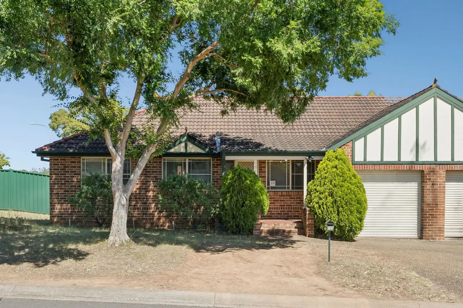 Main view of Homely semi-detached listing, 1/4 Packenham Place, Mount Annan NSW 2567