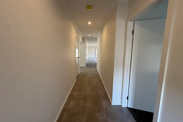 Fifth view of Homely house listing, 33 Dream Avenue, Cranbourne East VIC 3977