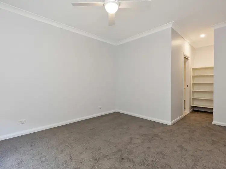 Fifth view of Homely house listing, Unit 1/40 Evesham Circuit, North Tamworth NSW 2340