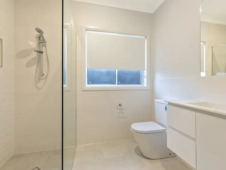 Seventh view of Homely house listing, Unit 1/40 Evesham Circuit, North Tamworth NSW 2340