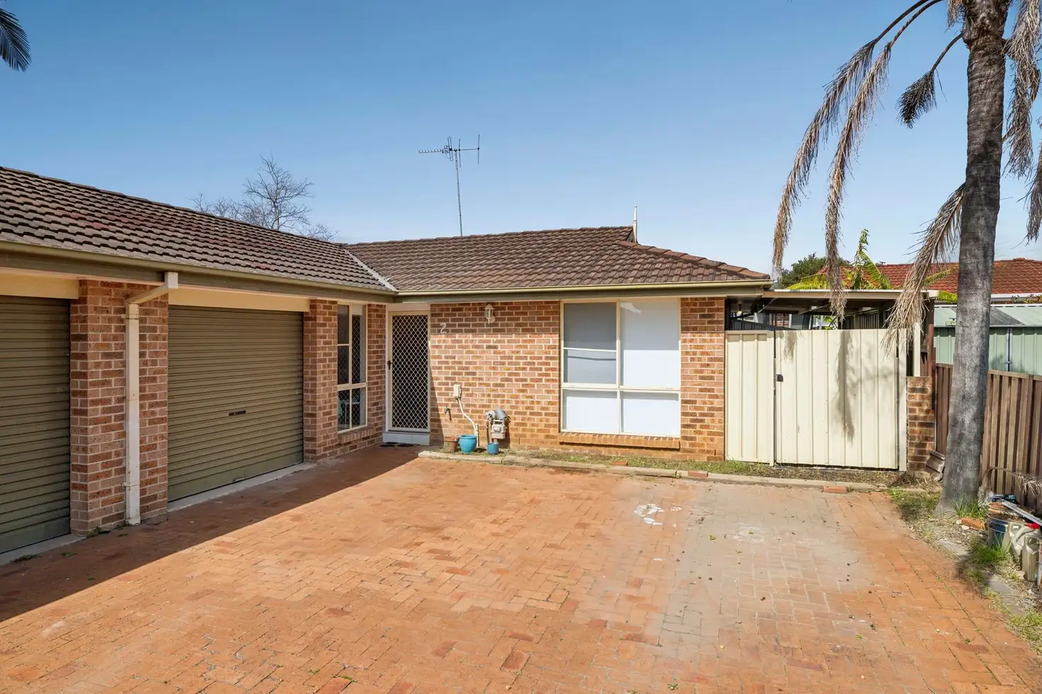 Main view of Homely semi-detached listing, 2/212-214 Cockatiel Circuit, Green Valley NSW 2168