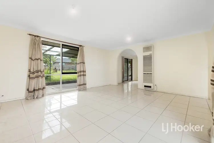 Fourth view of Homely house listing, 19 Simon Court, Hampton Park VIC 3976