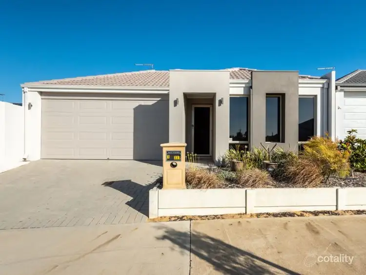 1/323 Pebble Beach Boulevard, Meadow Springs WA 6210