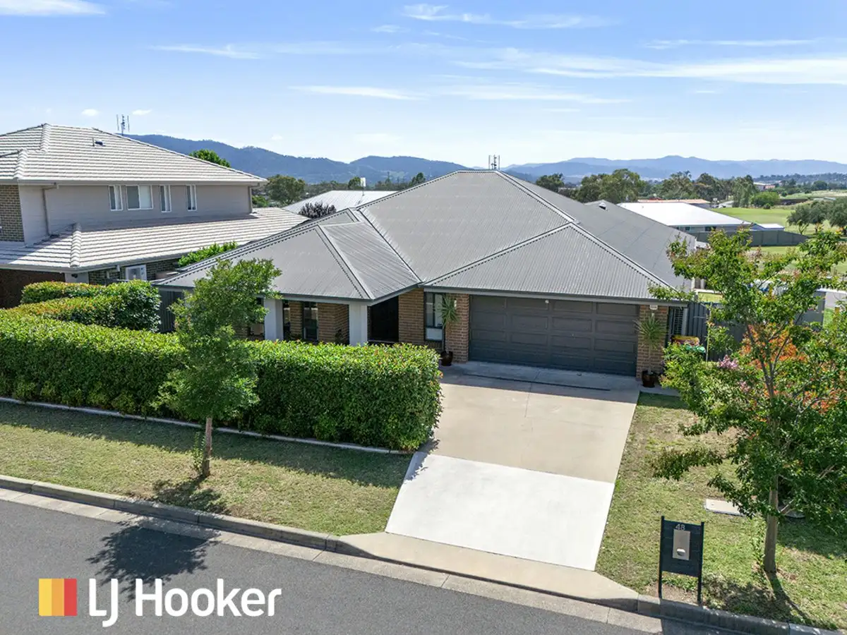 Main view of Homely house listing, 48 Peak Drive, Hillvue NSW 2340