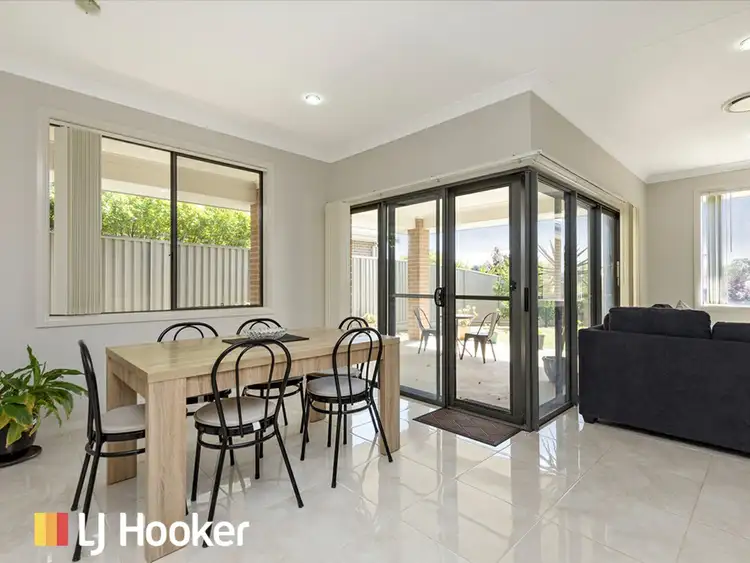 Fifth view of Homely house listing, 48 Peak Drive, Hillvue NSW 2340