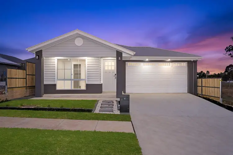 8 Equestrian Street, Cobbitty NSW 2570