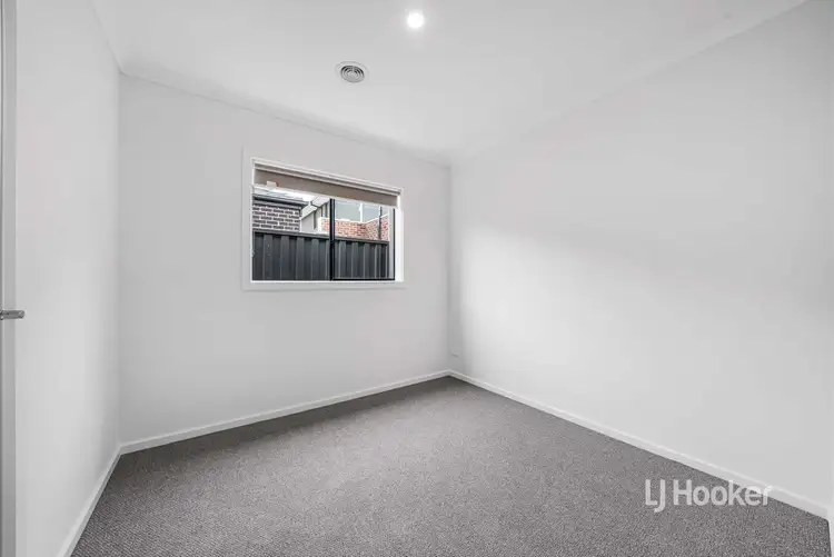 Fifth view of Homely house listing, 18 Yucamane Drive, Truganina VIC 3029