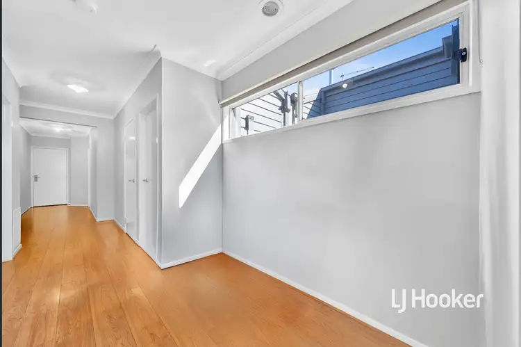 Fifth view of Homely house listing, 10 Leo Avenue, Tarneit VIC 3029