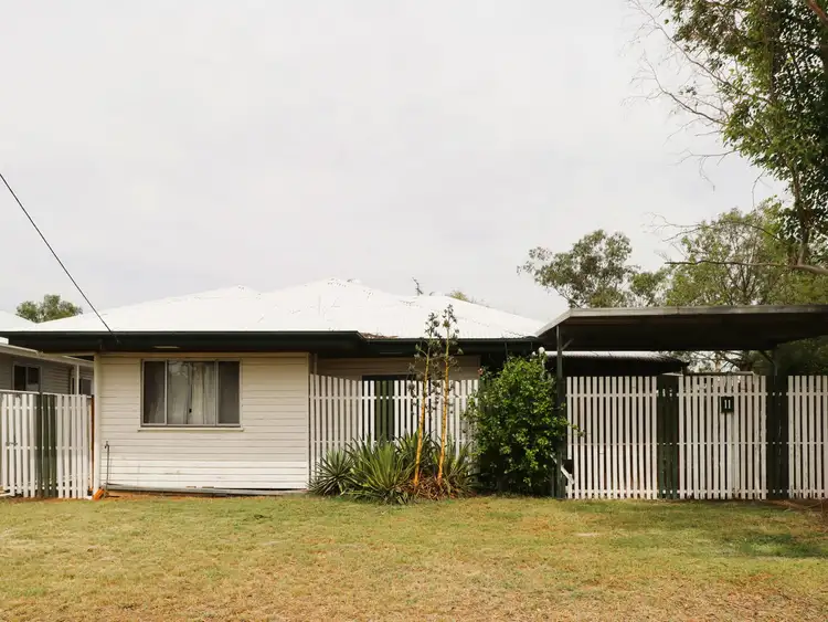 11 Major Street, Roma QLD 4455