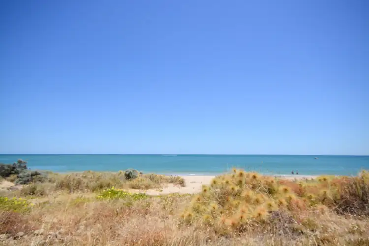 Second view of Homely semi-detached listing, 1/102 Ormsby Terrace, Mandurah WA 6210