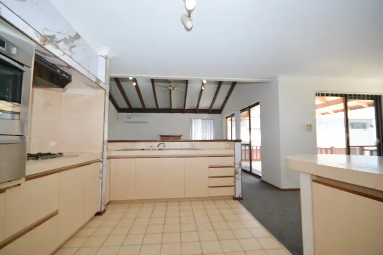 Fifth view of Homely semi-detached listing, 1/102 Ormsby Terrace, Mandurah WA 6210