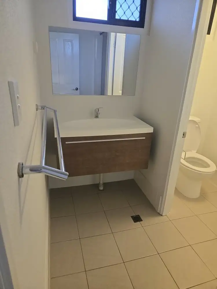 Fourth view of Homely unit listing, 3/338 Sheridan Street, Cairns North QLD 4870