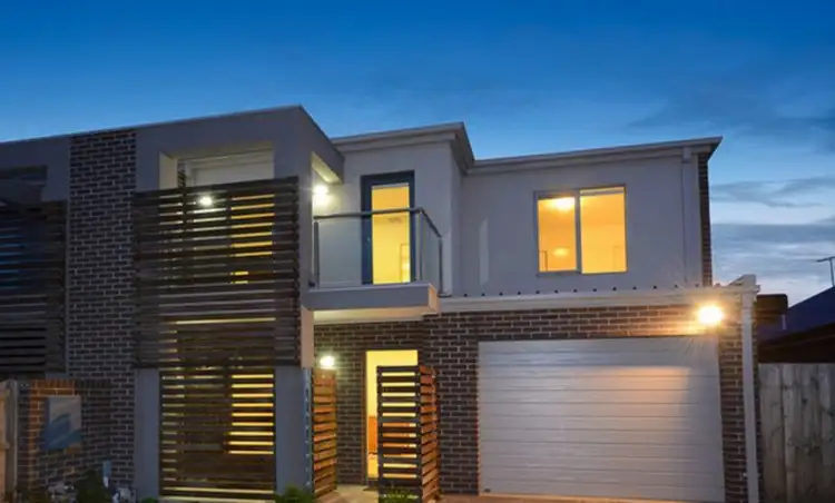 13 Creswick Drive, Point Cook VIC 3030