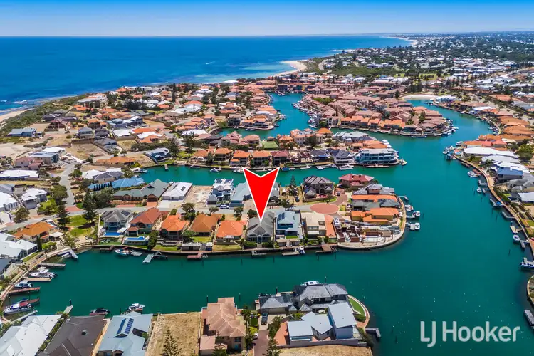 11 Voyager Close, Wannanup WA 6210