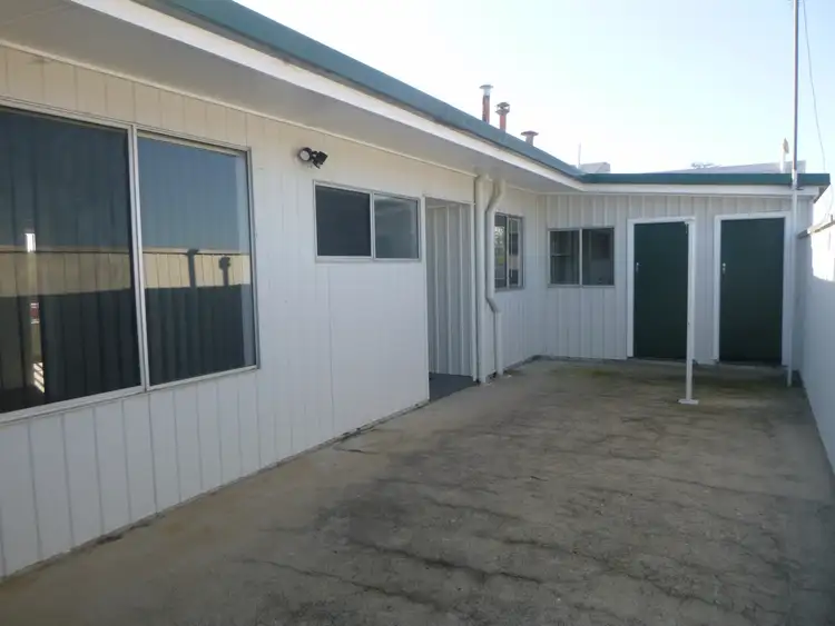 1/2 Peden Street, Bega NSW 2550