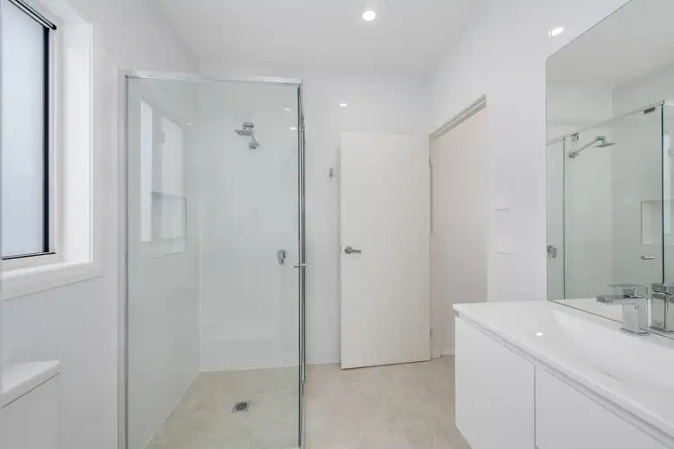 Fifth view of Homely townhouse listing, 2/338 Robert Road, Lochinvar NSW 2321