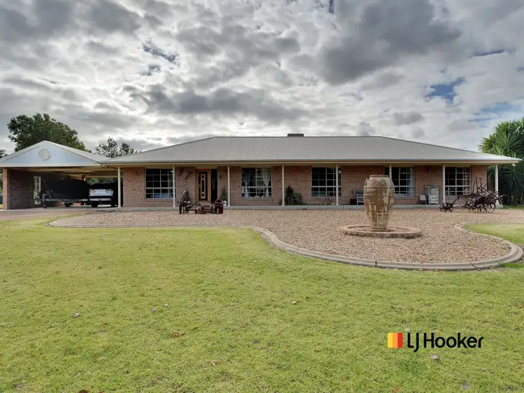 Third view of Homely house listing, 165 Villeneuve Drive, Narromine NSW 2821