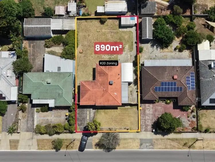 39 Tullamore Avenue, Thornlie WA 6108