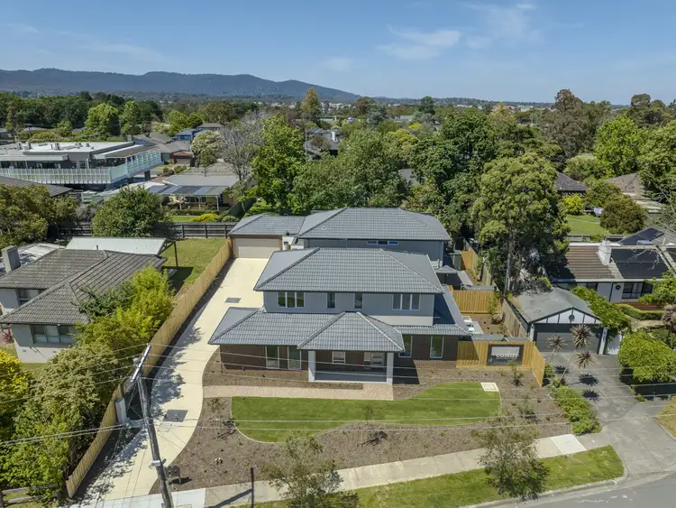 1,2,3/4 Amelia Court, Kilsyth VIC 3137