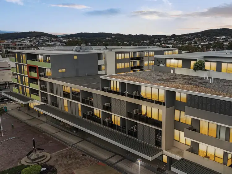 300/571 Pacific Highway, Belmont NSW 2280