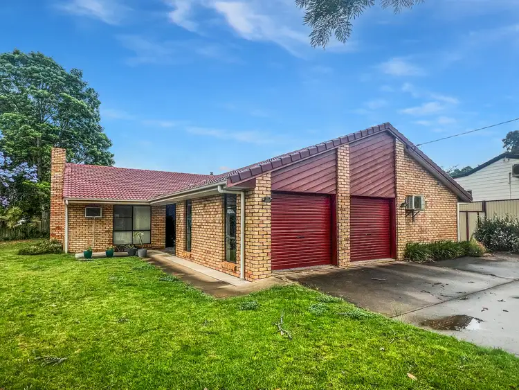 95-97 Moore st, Kingaroy QLD 4610