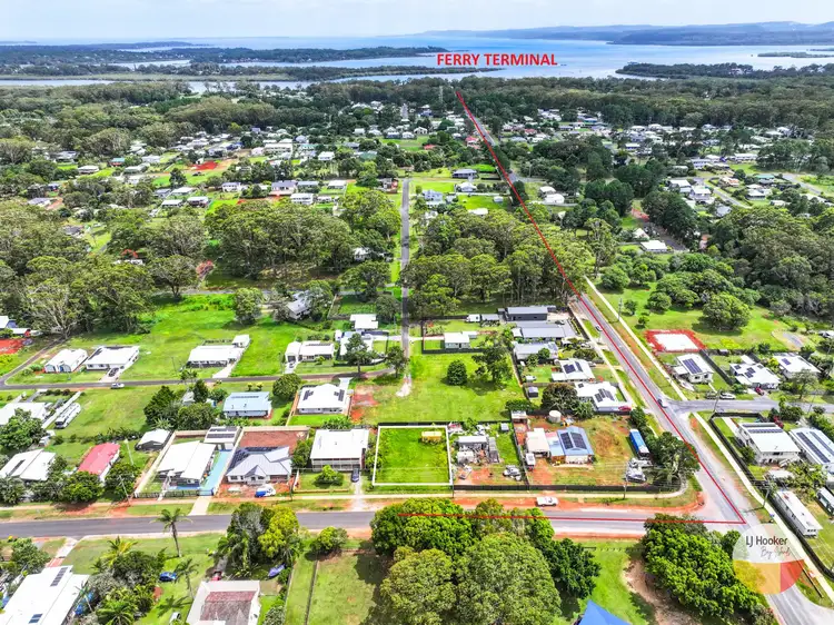 7 Jackson Road, Russell Island QLD 4184