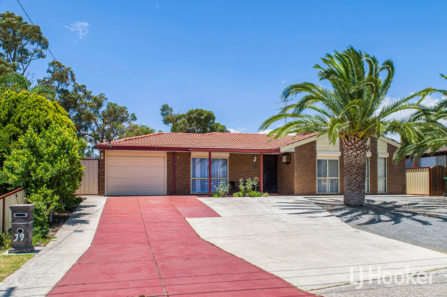 Main view of Homely house listing, 39 Leonard Way, Spearwood WA 6163