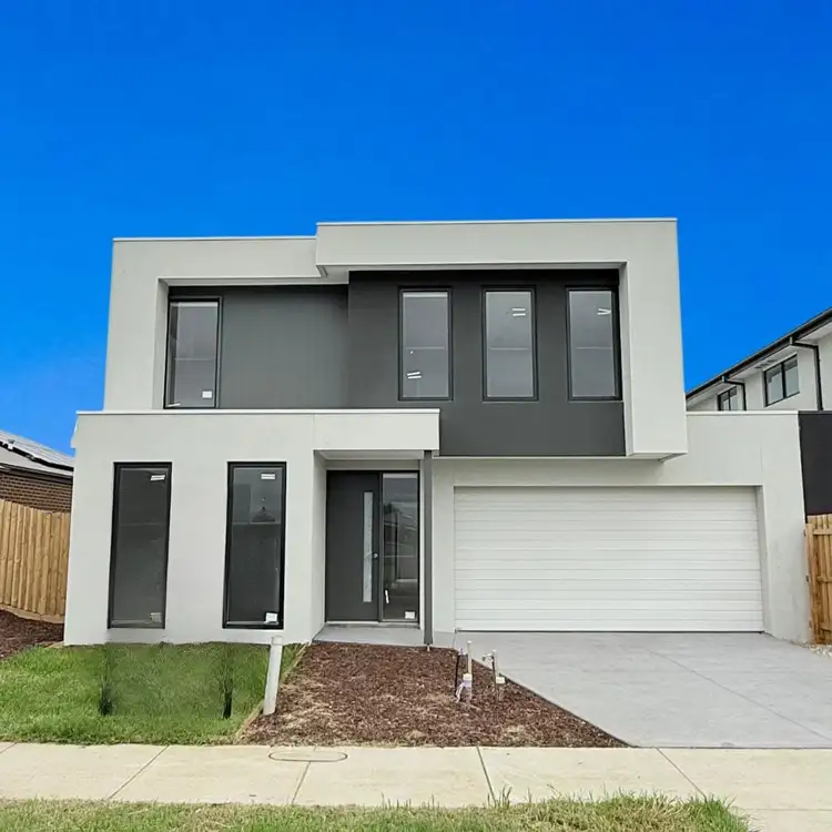 23 Dream Avenue, Cranbourne East VIC 3977
