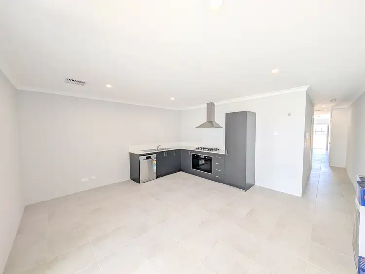 4A Cetus Loop, Bennett Springs WA 6063