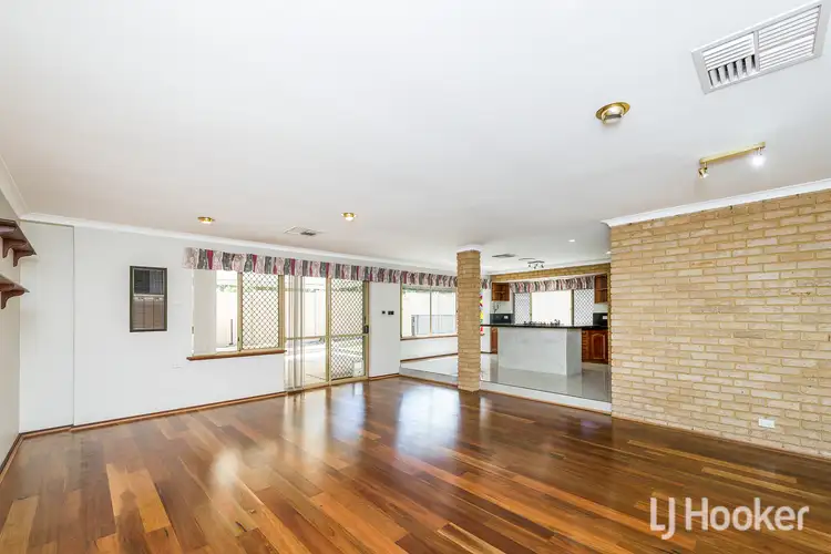 Seventh view of Homely house listing, 4 Jomar Court, Gosnells WA 6110