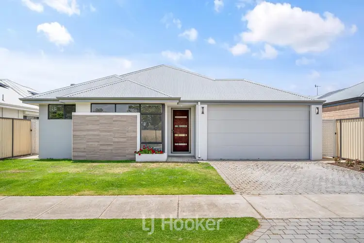 65 Sherwood Crescent, Broadwater WA 6280